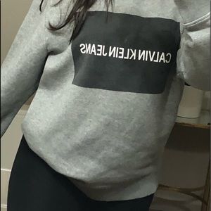 Calvin Klein jeans, sweatshirt